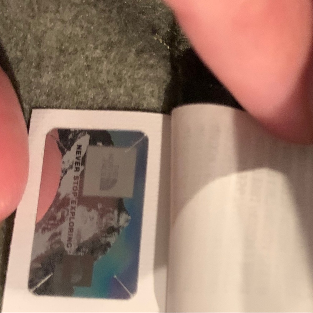 North Face Women’s Tech Glacier 1/4 Zip - Picture 7 of 8